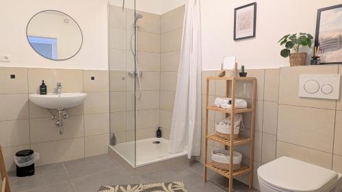 Et badeværelse på HYGGE HOMES - Apartment 'Stilla'