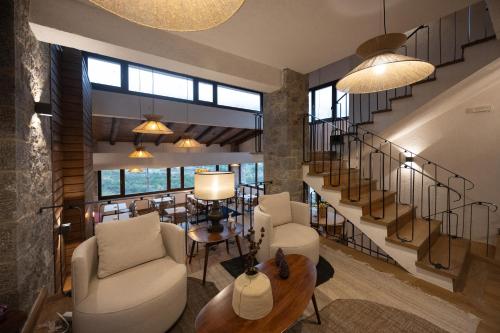 Posezení v ubytování Ftalofi