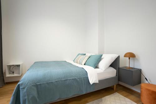 Bright apartment in the third district with a terrace
