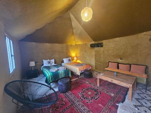 Postel nebo postele na pokoji v ubytování Glance over nights at luxury