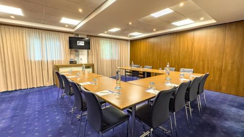 Holiday Inn Express London Stratford by IHG photo 79