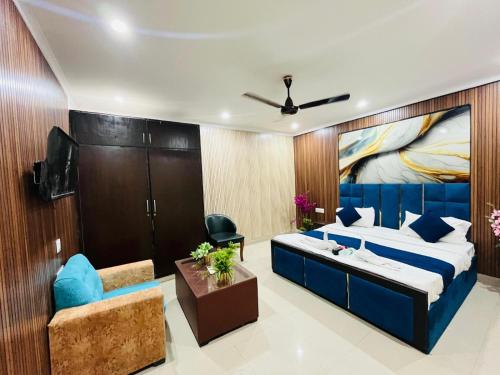 Μια τηλεόραση ή/και κέντρο ψυχαγωγίας στο Hotel Grand Residency - Saket Metro