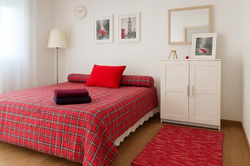 Postel nebo postele na pokoji v ubytování Tu hogar en Sevilla