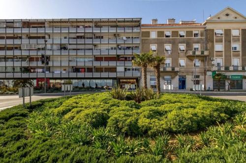Apartment Deni