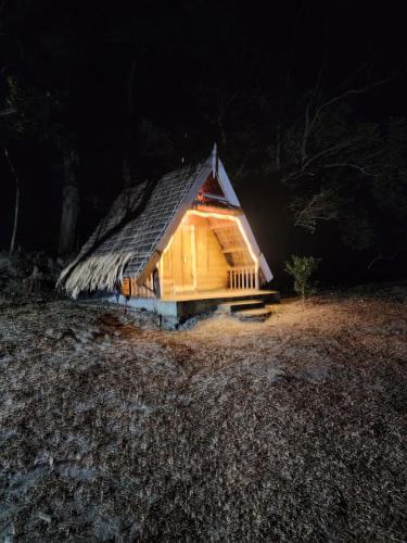 Φωτογραφία από το άλμπουμ του Beyond Brahmaputra & Eagles Nest σε Brahmakund