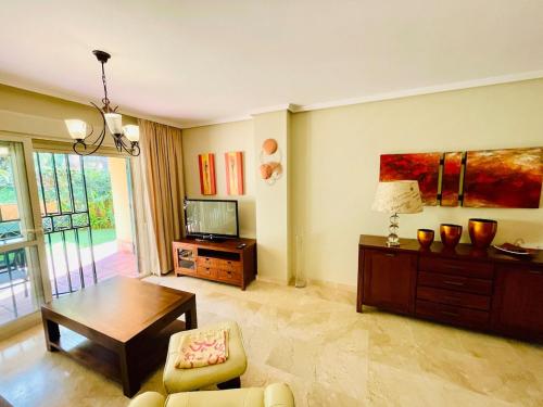 Magnolia Carib Playa - 2BR Apartment with private garden