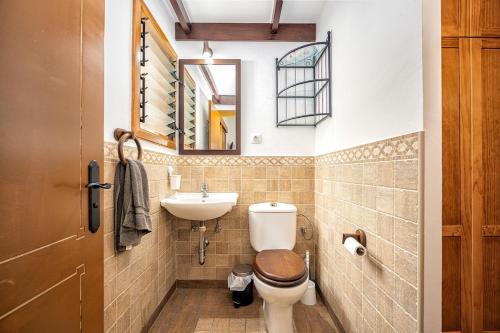 Et badeværelse på Canary Holiday Mondragon House