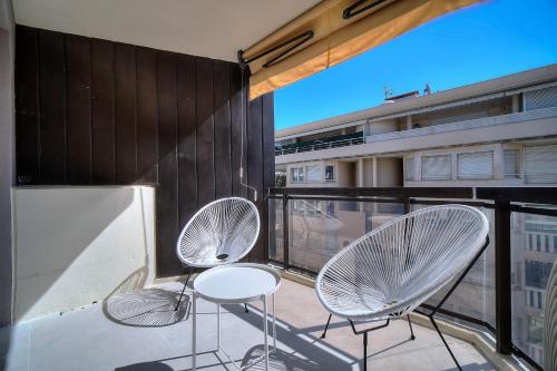 REF 1745 - Cannes Center - Studio for rent
