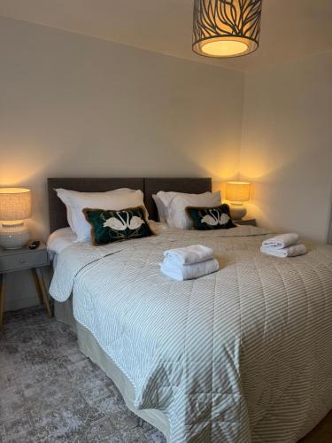 Postel nebo postele na pokoji v ubytování Sorrel House