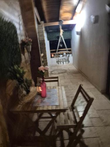 Balkón nebo terasa v ubytování Carol Residence Penthouse -outside jacuzzi and barbeque- 10 min to the Christmas Market