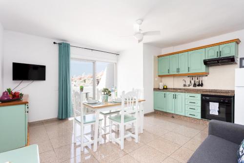 Home2Book Relax Enjoy in Las Americas