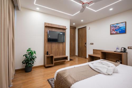 TV a/nebo společenská místnost v ubytování Anji Retreat