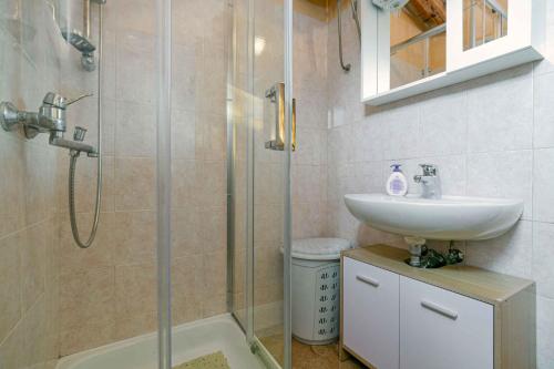 Ένα μπάνιο στο Apartment in Nova Vas - Porec - Istrien 46931