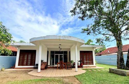 Το κτήριο όπου στεγάζεται  το bed & breakfast