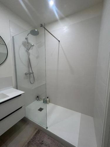 Et badeværelse på Le Guitry - Bois d'Arcy