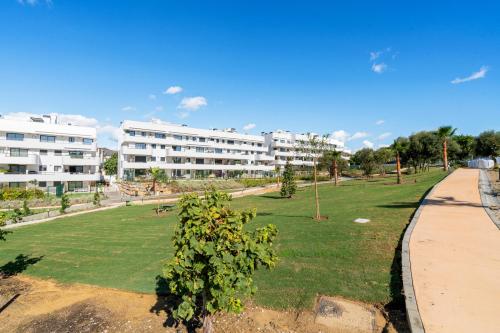 Apartment Perfect for Families & Remote Workers - Selwo, Estepona photo 23