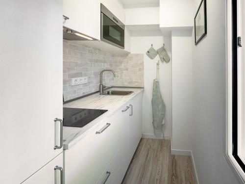 Lima habitación perfecta para vivir y compartir en Madrid Temporal VAL6132