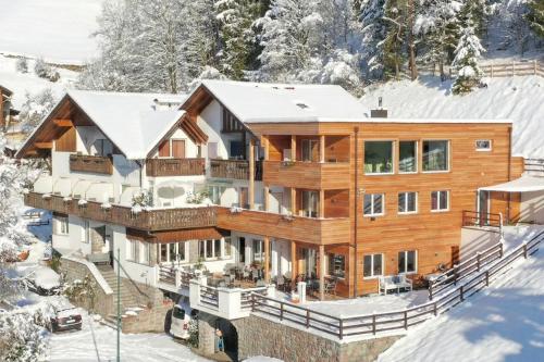 Το Hotel Berghaus Rosengarten τον χειμώνα