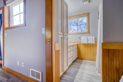 Billede fra billedgalleriet på Barefoot Beach House i Pacific City