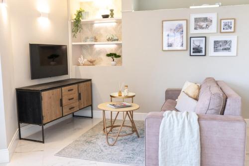 On the Beach! Stunning 1 bedroom property!