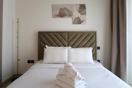 Modern 1BR in Sobha Hartland