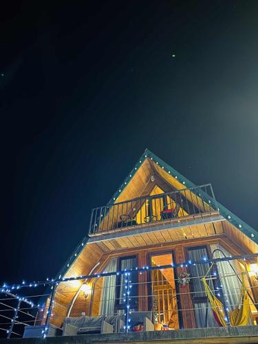 Budova, kde se prázdninový dům nachází