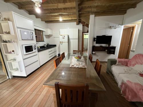 Afbeelding uit fotogalerij van Casa de lujo cerca de la playa in Garopaba