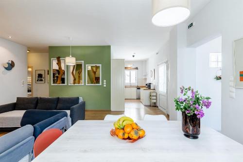 Monemvasia modern flat nearby sea