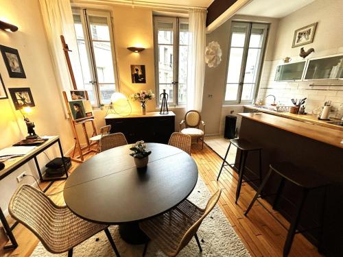 Oasis 3 stars, historic center, air-conditioned 75 m2