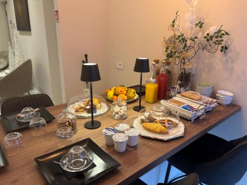 Φαγητό σε αυτός ο ξενώνας ή κάπου εκεί κοντά