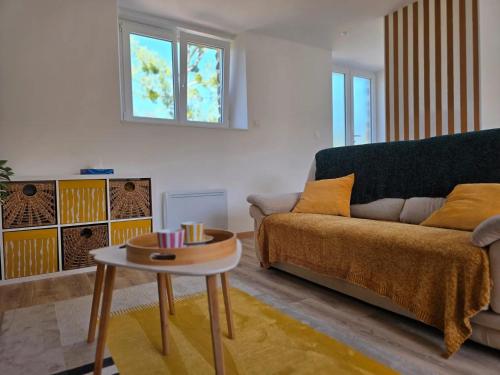 Χώρος καθιστικού στο A la folie