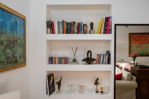 Elegant Apartment on High Floor - Esquilino - Casa Vittorio