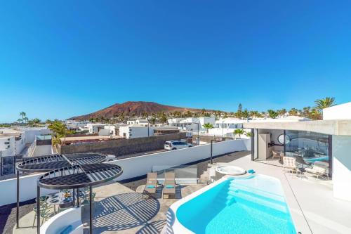 Villa Callao by Villa Plus
