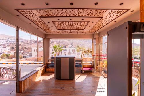 Petra Moon Hotel — View (from property/room)