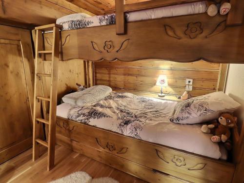 Charmant Duplex 3 Pièces à Méribel - 6 Personnes, WiFi Inclus