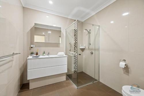 Ένα μπάνιο στο Things of Stone and Wood