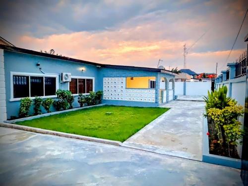 Το κτήριο όπου στεγάζεται  το διαμέρισμα