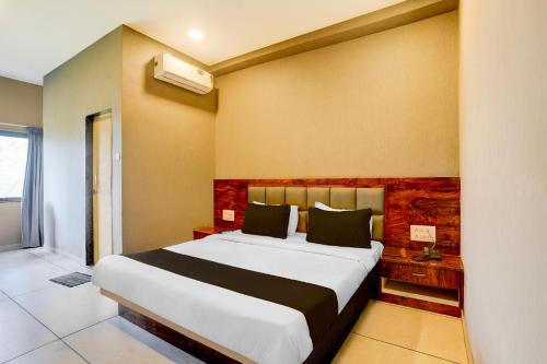 Gallery image of Hotel O Maharashtra Darbar Gonde in Pādli