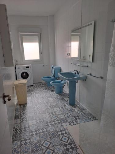 Ένα μπάνιο στο Torre Plaza 5