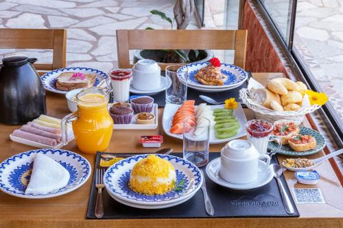 Mad på kroen eller i nærheden