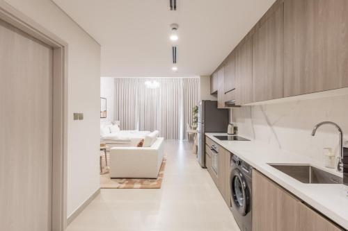 Φωτογραφία από το άλμπουμ του Yas Island Studio Walk to Formula One and Ferrari World σε Yas Island