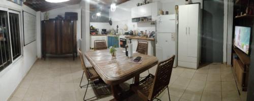 Η κουζίνα ή μικρή κουζίνα στο Quinta el retiro