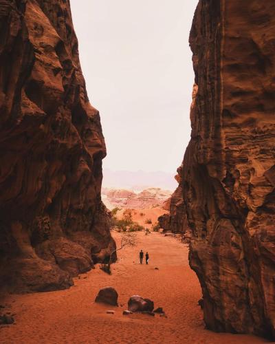 ภูมิทัศน์ธรรมชาติใกล้แคมป์พัก