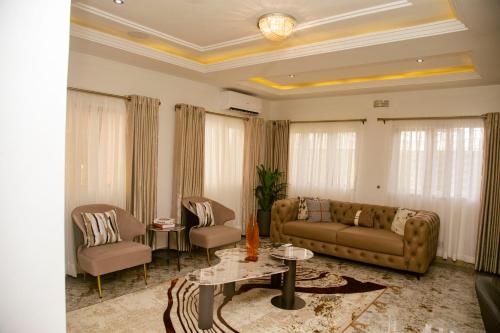 4 bedroom semi detached townhouse in Old Ikoyi