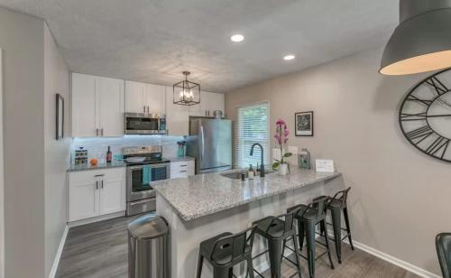 Η κουζίνα ή μικρή κουζίνα στο Fishers Haven