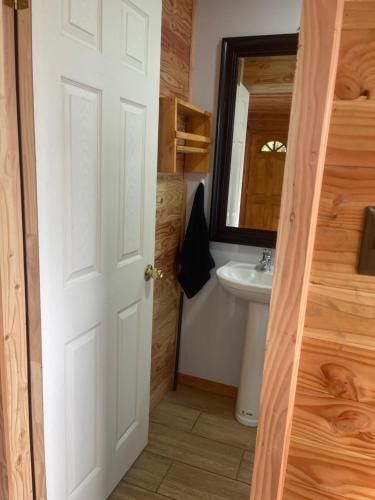 Ένα μπάνιο στο Cabaña centro