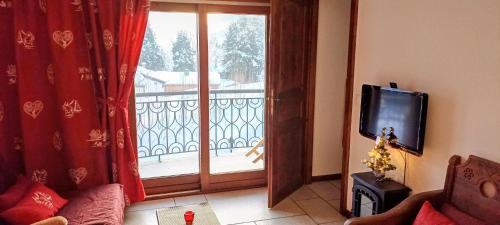 Happy Moose - Cosy Mont Blanc View apartment with sauna and swimming pool
