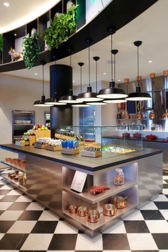 citizenM Miami Worldcenter photo 36