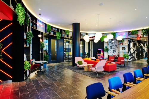 citizenM Miami Worldcenter photo 23