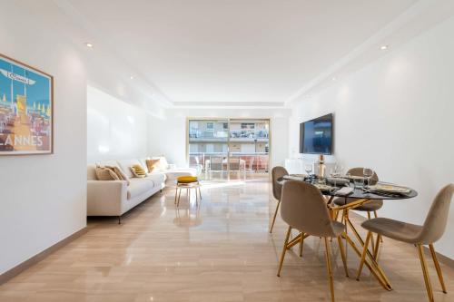 3-Br Crossing Apartment Palm Beach